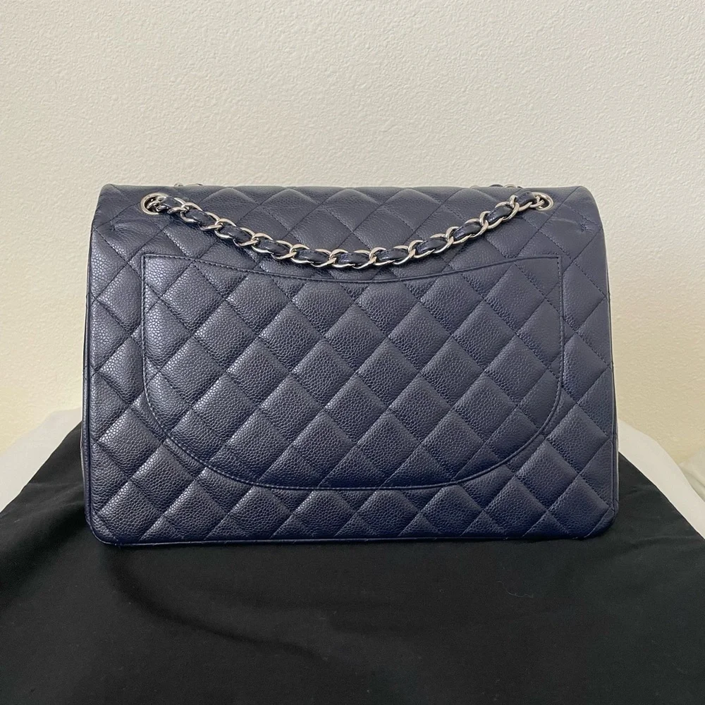 Sold Chanel Navy Caviar Maxi Double Flap bag - Picture 3 of 15